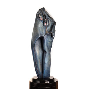 Products LIMESTONE SCULPTURE MY FAVORITE CLOTHES