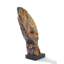 MARBLE SCULPTURE CATCH