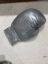 BOXING GLOVES REPRODUCTIONS in resin or plaster