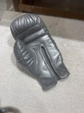 BOXING GLOVES REPRODUCTIONS in resin or plaster