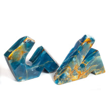 STONE CARVED ONYX STUDIO VISITORS